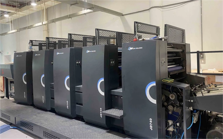 Máquina de impressão offset multicolorida B1 com UV localizado